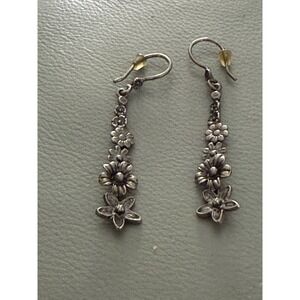 Vintage sterling silver flower dangle earrings Israel 925 PZ #420